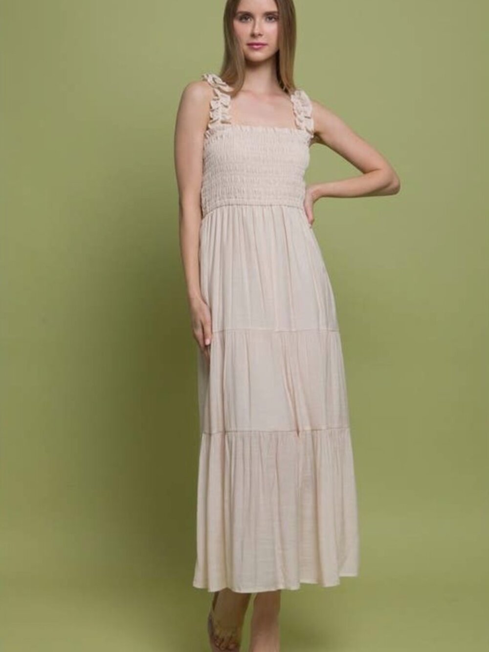 D65-Smocked Bodice Maxi Dress